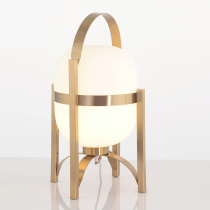 Personality creative accent designer lamp porch living room bedroom creative romantic bedside lamp light luxury art lamp