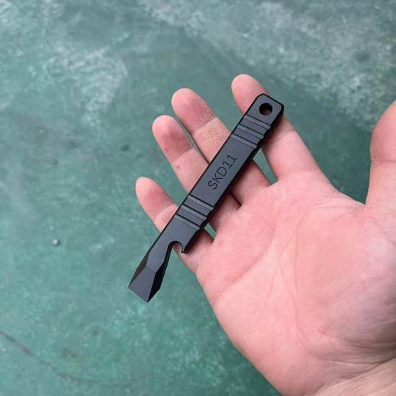Imported skd11 steel, unbladed edc crowbar titanium-plated jbb
Imported skd11 steel, unbladed edc crowbar titanium-plated jbb