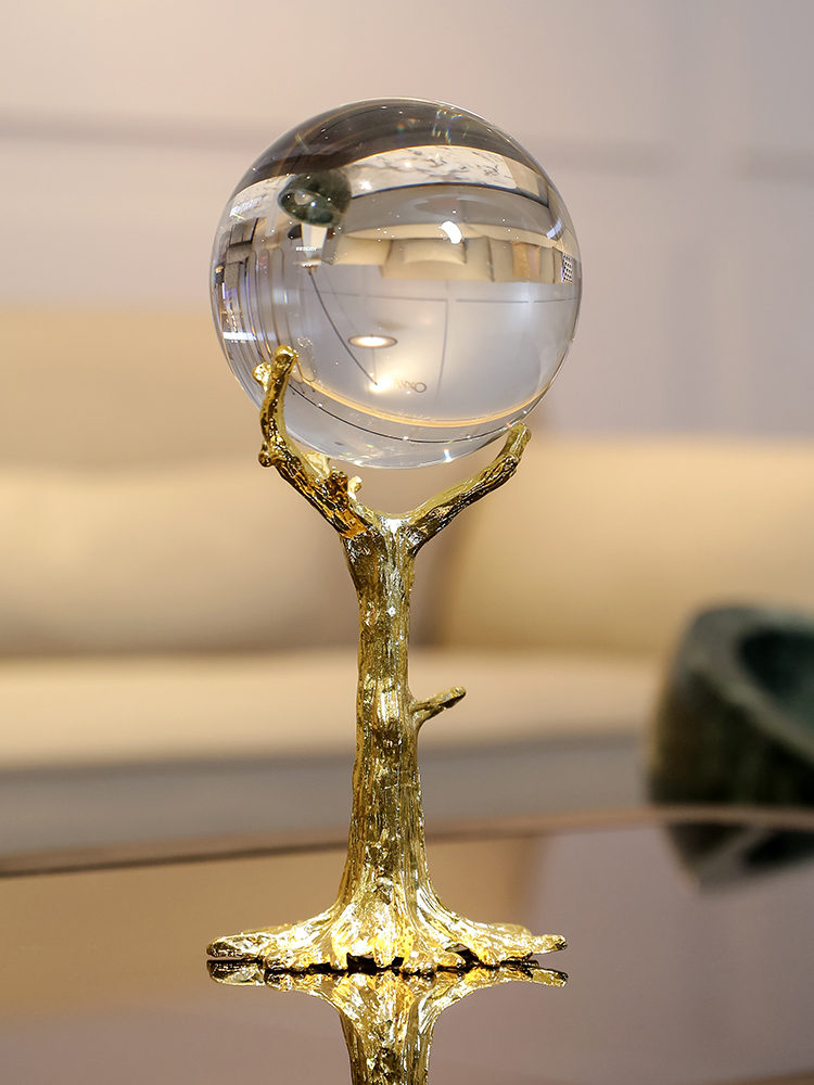 European-Style Crystal Ball Decoration Living Room Wine Cabinet Hallway Home Decorations American Creative Furnishings Money Drawing and Luck Changing