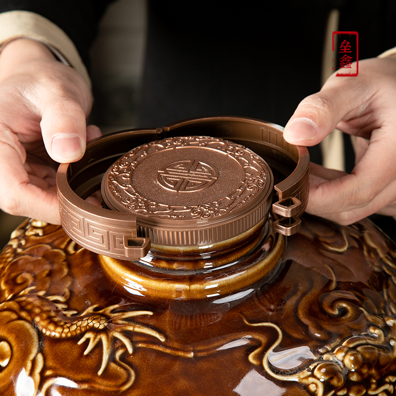 The Jar of jingdezhen ceramic seal aged 10 jins to restore ancient ways carved dragon mercifully wine Jar Jar of empty wine bottles