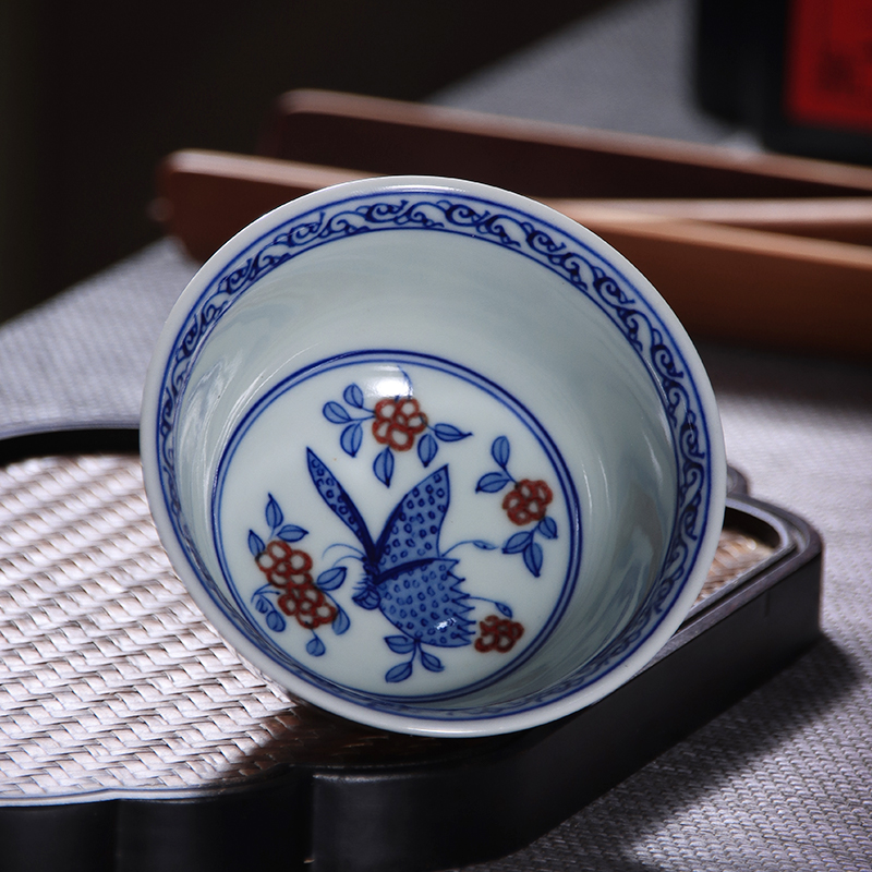 The Master cup single cup of jingdezhen blue and white youligong hand - made hand cup butterfly ceramic cup kung fu small tea cups