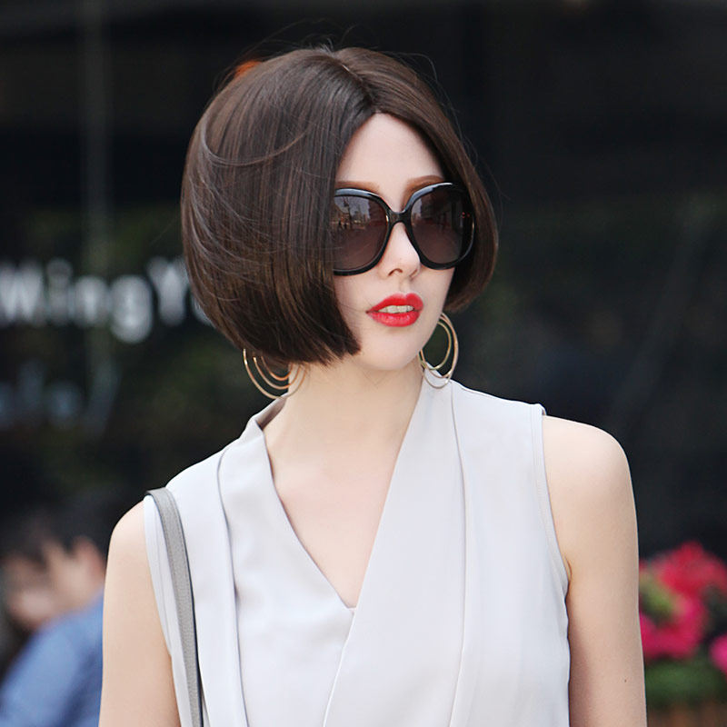 路易 假发女短发 波波头中分 时尚沙宣 逼真大偏分假发