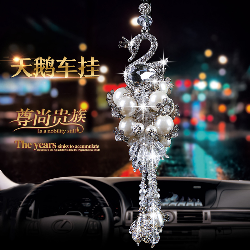 Car interior pendant creative car in high-end decoration crash car ladies car exquisite 2021 net red charms