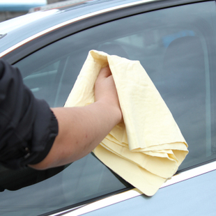 Car wash, special towels do not peel off the hair, wipe the glass, no traces, car in the car, trolley, vehicle, car artifact, car, deerskin towel