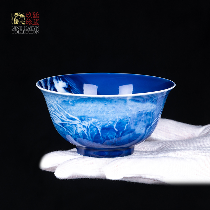 Nine blue and white kung fu tea at hand, jingdezhen ceramic tea set personal cup single CPU master cup sample tea cup