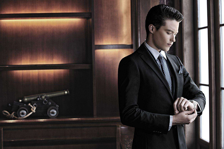 几款单品轻松打造英伦绅士风