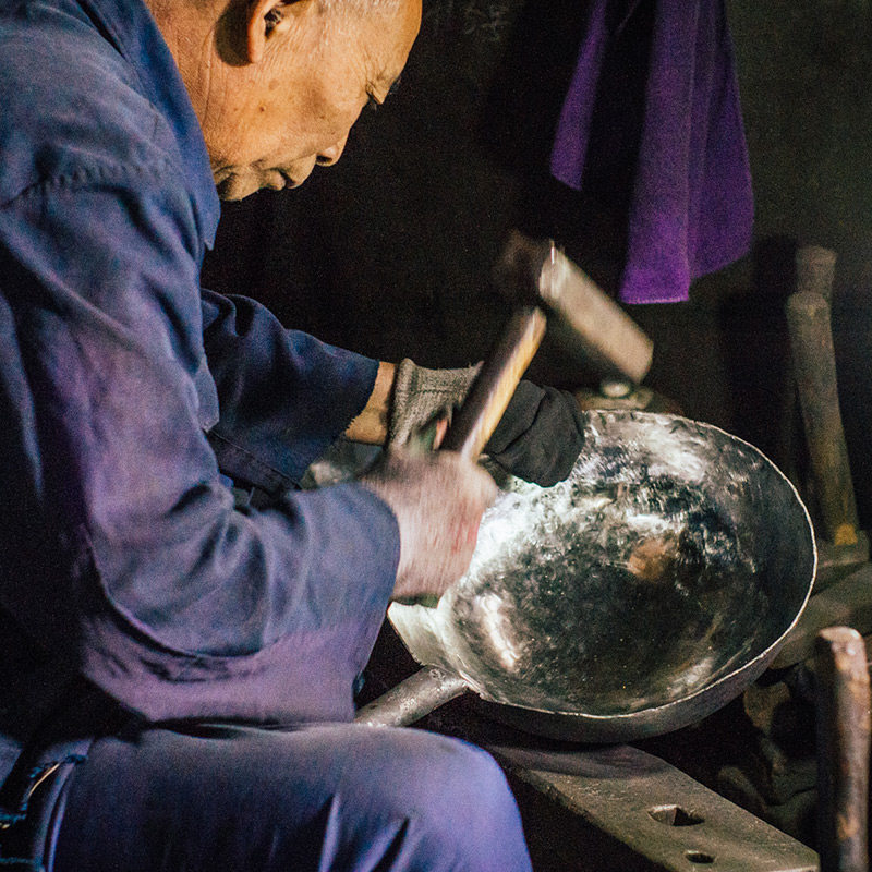 中国匠人 手工铁锅无涂层不粘锅 传统老式熟铁炒菜锅家用_不打折现价