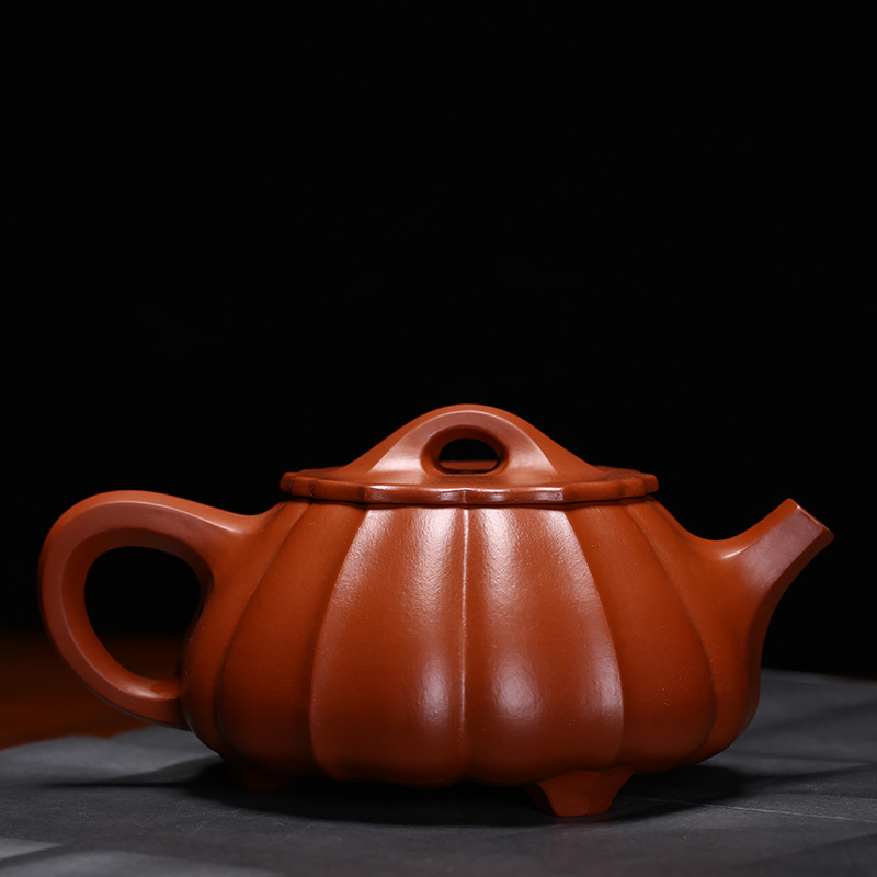 The teapot yixing masters are it stone gourd ladle of pure manual undressed ore kung fu tea sets tea cup teapot