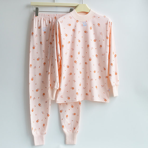 Old -style cotton autumn clothing autumn pants female middle and elderly whole cotton cotton sweater mothers large size loose warm underwear suit Old -style cotton autumn clothing autumn pants female middle and elderly whole cotton cotton sweater mothers large size loose warm underwear suit