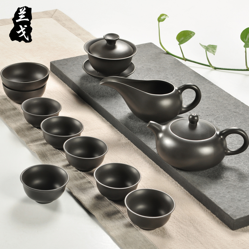 Having a complete set of black mud ore violet arenaceous kung fu tea set old yixing purple clay teapot teacup gift set gift boxes