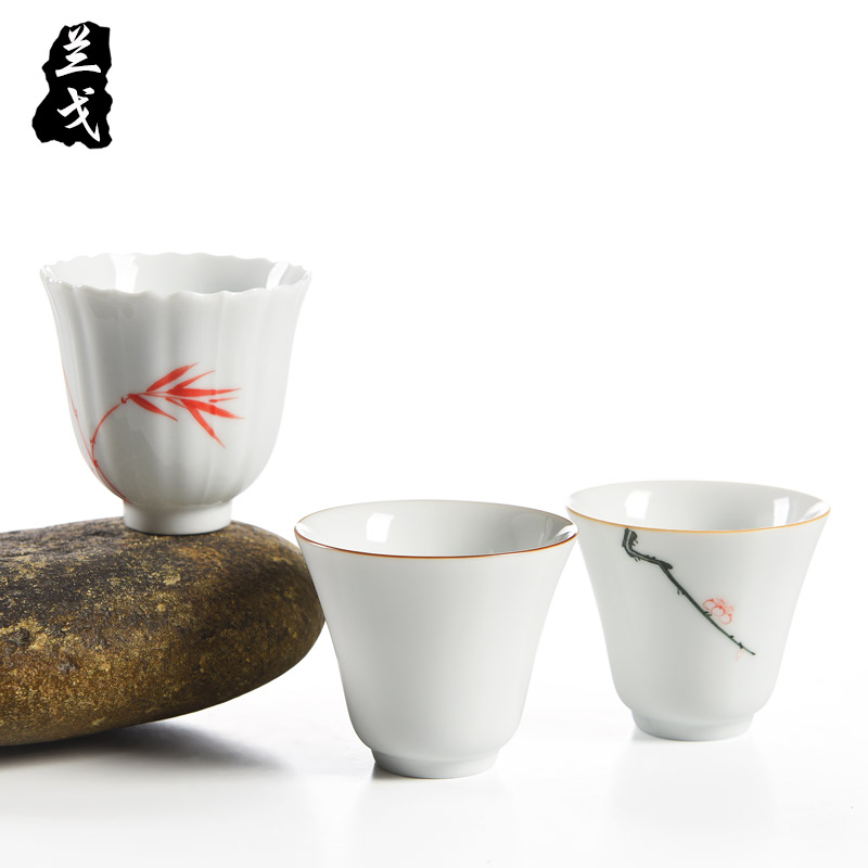 Having hand sample tea cup dehua white porcelain ceramic cups kung fu tea set personal cup small glass master single CPU