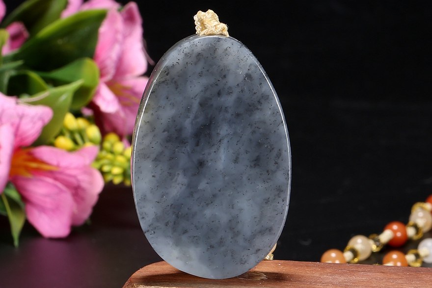 【风景山水】和田玉墨玉 山水牌挂件 40.153克