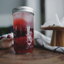 Happy feast sour plum soup tea sour greasy ice better drink