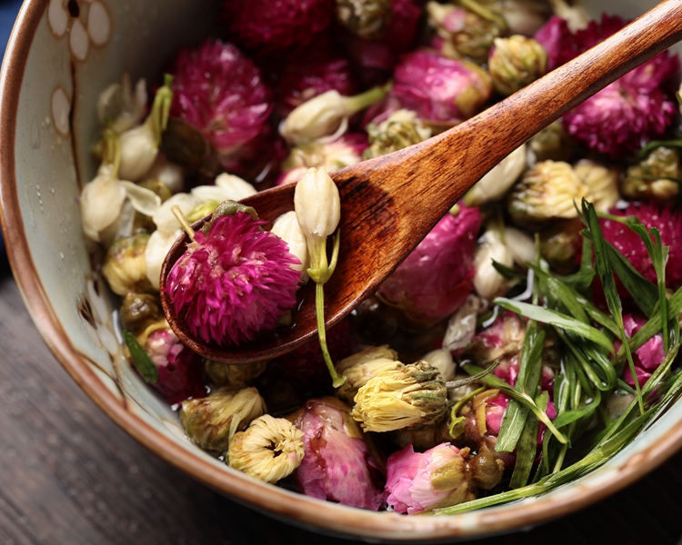 花草茶搭配_万花草草本养生固元茶_毫州万花草固元茶骗局