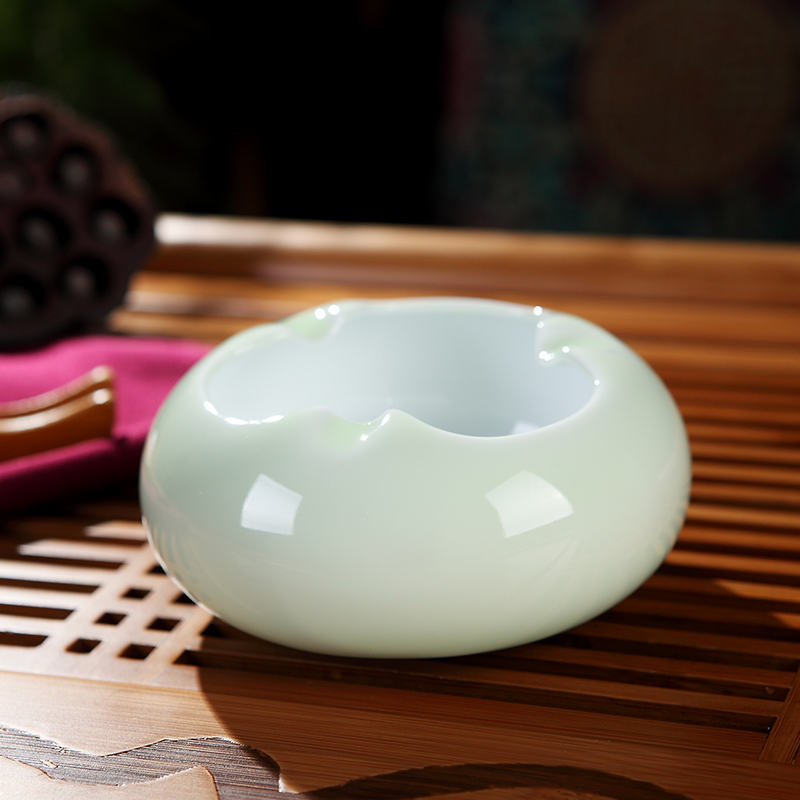 DH jingdezhen ceramic creative pea green glaze contracted sitting room tea table practical ashtray retro fashion and move