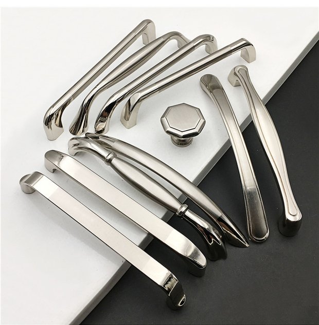 现代简约拉丝色实心拉手不锈钢单孔橱柜衣柜抽屉双色加厚欧式把手_7折