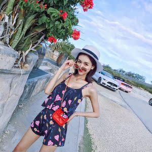 泳衣女三件套分体套装学生韩国温泉小香风性感显瘦遮肚保守游泳衣
