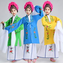 Children play Peking Opera Fudan performed to serve students kindergarten opera Costume Pear to celebrate drama Dance Huang Mei Opera