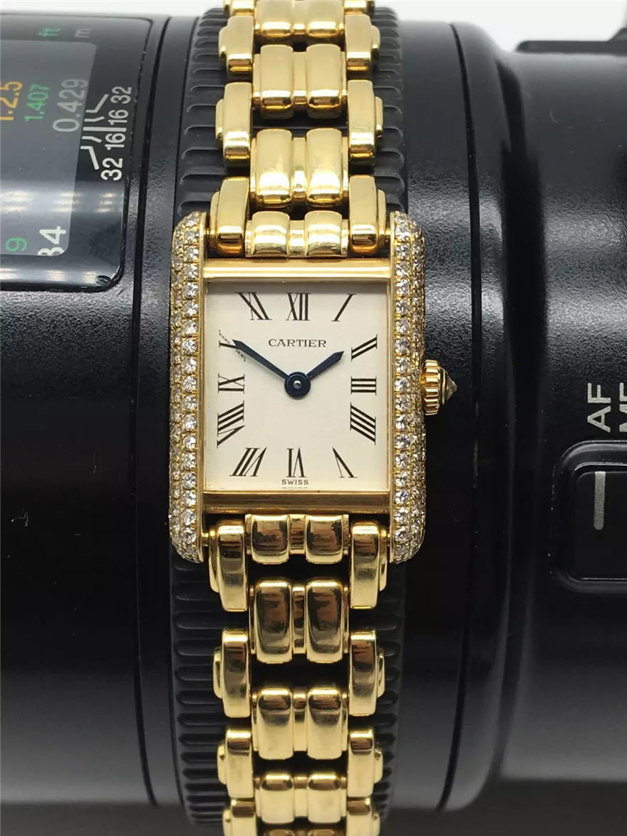 [9.5新]卡地亚坦克系列18k黄金镶钻石英女表