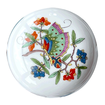 MEISSEN Meissen porcelain Kaki Yuemon butterfly love flower porcelain jar incense box storage box Yanbo European hand-painted