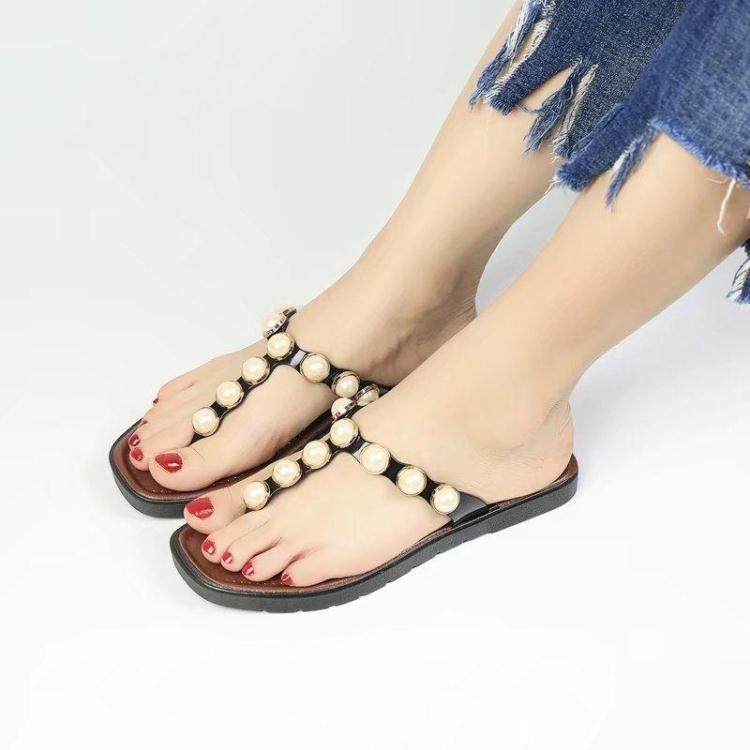 人字拖女夏天2017新款时尚韩版珍珠女鞋简约防滑平底夹脚沙滩凉鞋_7折