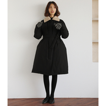 Miss Ha tooth Chen Aijia Winter Hepburn wind lamb hair collar thin warm white duck down black loose down jacket female