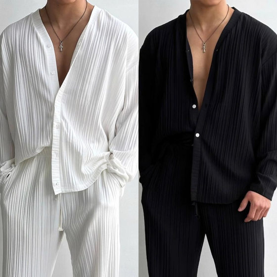 Cross-border men's thin solid color sexy deep v cardigan knitted sweater shirt casual fashion suit two-piece set men
Cross-border men's thin solid color sexy deep v cardigan knitted sweater shirt casual fashion suit two-piece set men
