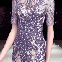 Temperament annual meeting host evening dress skirt female 2021 new fashion banquet Noble simple and generous atmosphere queen