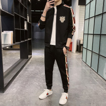 Casual sports suit mens autumn new fashion brand mens set with Korean version of the handsome mens coat two-piece set