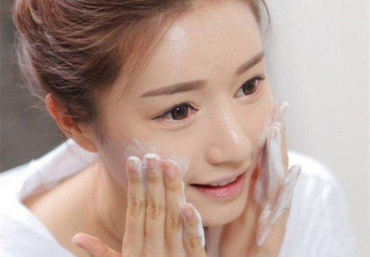 涂面霜的4个低级错误,你占几个?