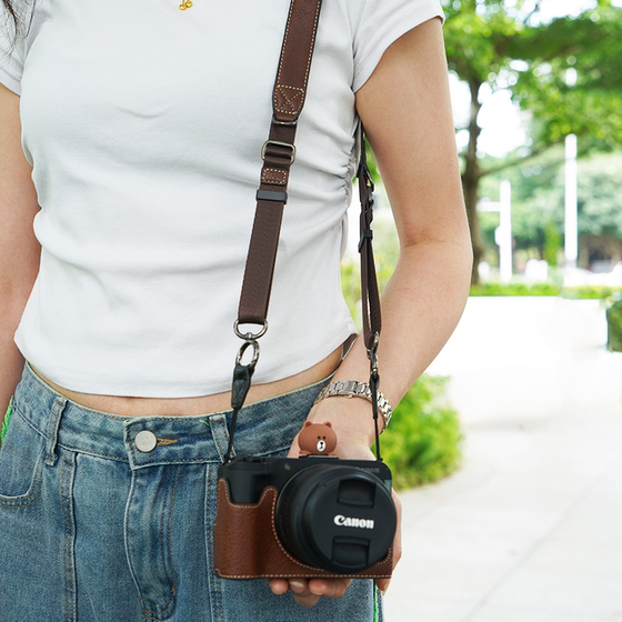 Canon R50 카메라 백 R10 보호 커버 R100 BASE 200D2 스토리지 가죽 케이스 R8 크로스 바디 어깨 스트랩 R62 Canon R50 카메라 백 R10 보호 커버 R100 BASE 200D2 스토리지 가죽 케이스 R8 크로스 바디 어깨 스트랩 R62