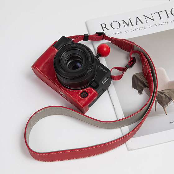Canon R50V protective case R10 leather case R8 200D red oblique span accessories micro single R6 base R50 camera bag
Canon R50V protective case R10 leather case R8 200D red oblique span accessories micro single R6 base R50 camera bag