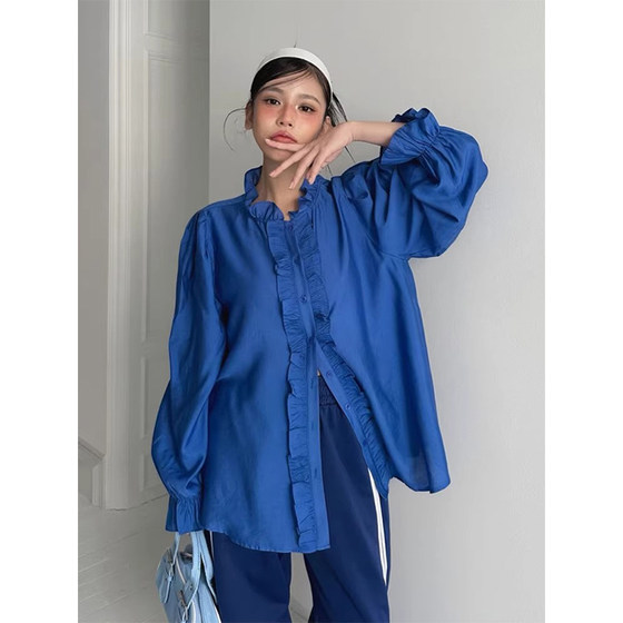 Korean chic spring new retro stand collar loose versatile spliced ears Klein blue long-sleeved shirt for women
Korean chic spring new retro stand collar loose versatile spliced ears Klein blue long-sleeved shirt for women