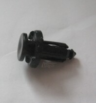 1116 Foreign trade 8 5MM rod thick Mazda M2M3M6 Pentium B50B70 bumper through the core nail clip clip