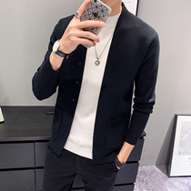 Tide early autumn new mens sweater Han edition Han edition of knitting knife and fashion outer wearing sweater coat