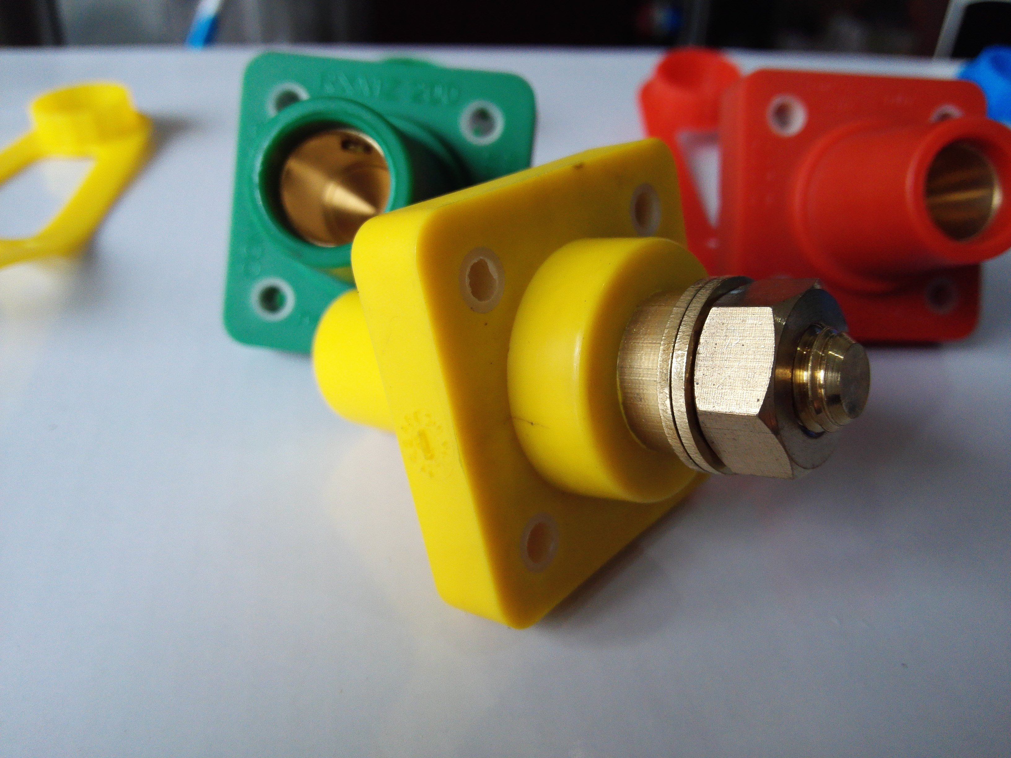 舞台灯光大屏配电柜插头主电源输入400a美式犀牛插头45元一个