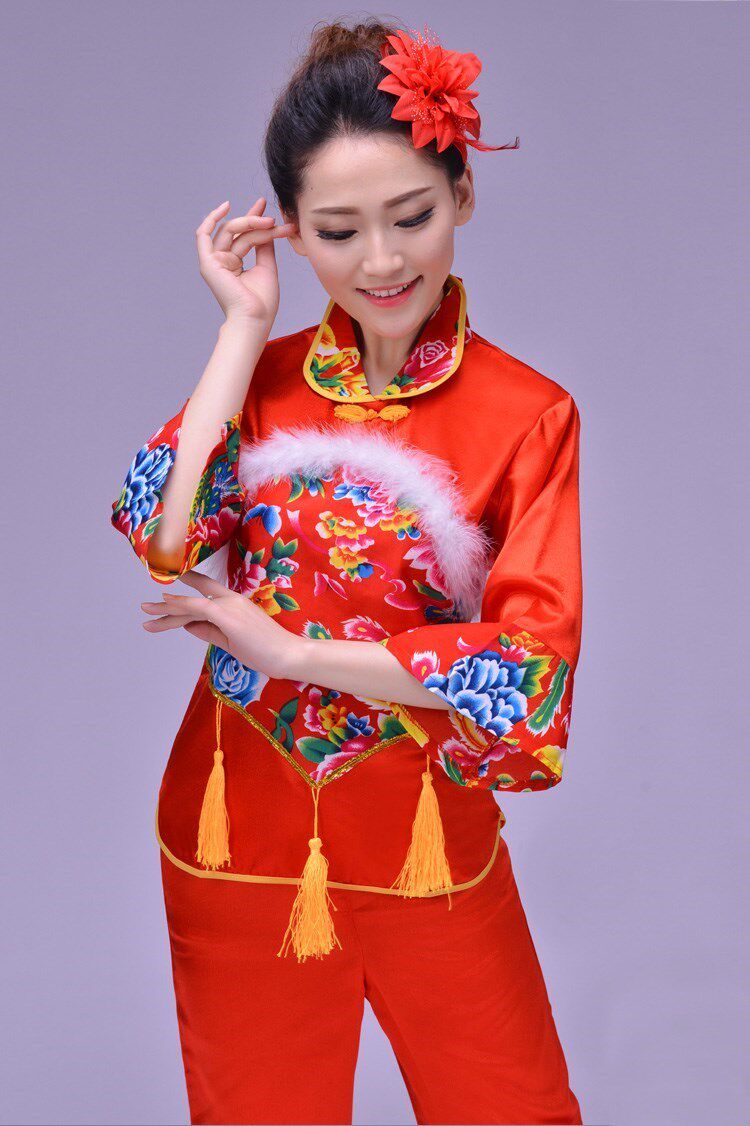 舞蹈艺术打鼓民族舞秧歌服女中老年加肥加大码服装民族风中袖中国