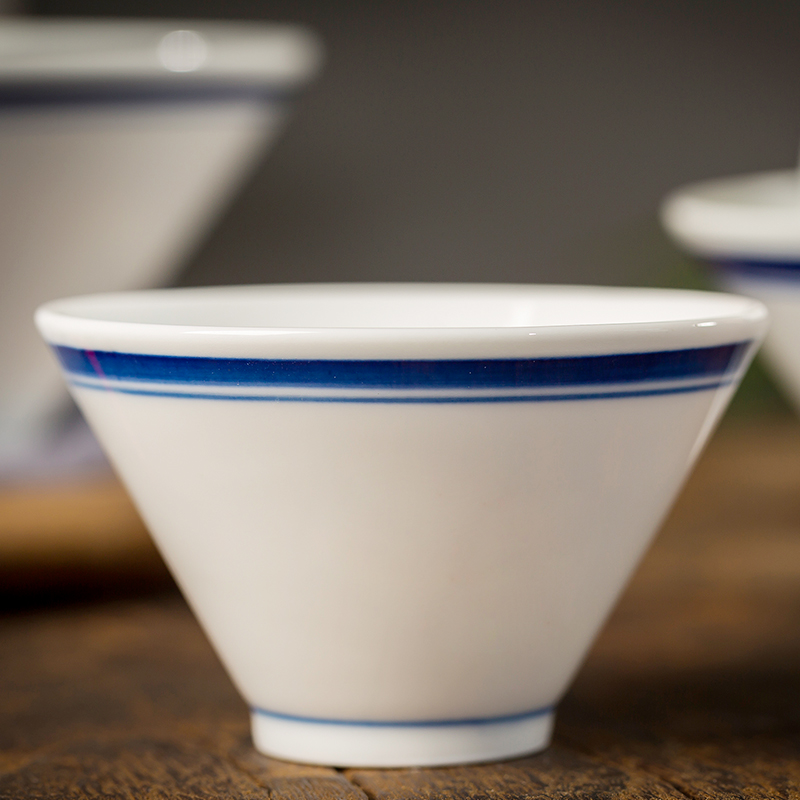 Jingdezhen old blue edge to use household contracted hat to pull under the rainbow such as bowl bowl nostalgic glaze color restoring ancient ways tableware individual