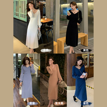 (Huchu Beautiful Rose Aroma) Black v Collar Bottom Knit Dress 2021 Autumn Winter New Body Dress Dress Woman