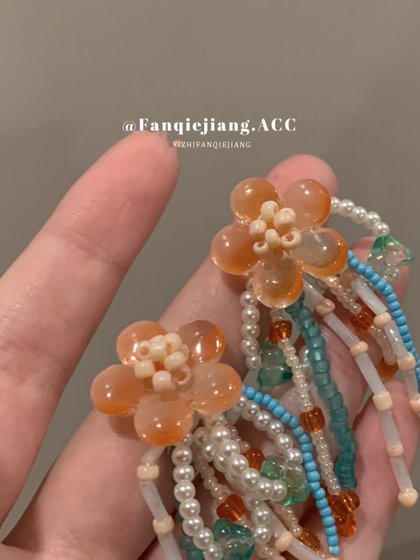 하이 엔드 디자인을 가진 여성을위한 여름 틈새 시장에 적합한 토마토 소스를 곁들인 수제 구슬 음색 하이 엔드 디자인을 가진 여성을위한 여름 틈새 시장에 적합한 토마토 소스를 곁들인 수제 구슬 음색
