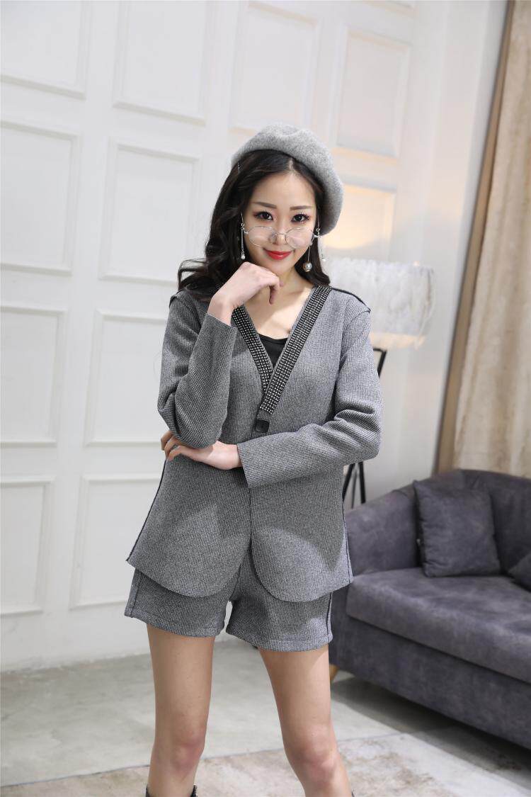 西服短裤套装女千鸟格毛呢网红v领粘钻小香风大码显瘦时尚两件套
