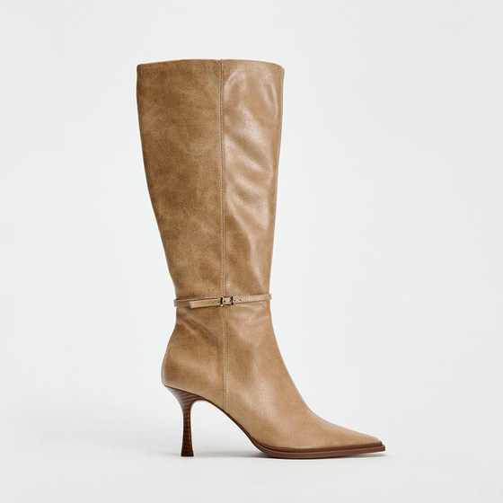 ZA2025 autumn and winter new small square toe brown high heel boots retro style mid-high knight boots slim heel fashion boots
ZA2025 autumn and winter new small square toe brown high heel boots retro style mid-high knight boots slim heel fashion boots