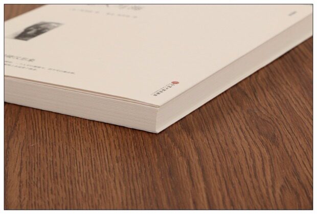 正版 老人与海 诺贝尔文学奖获得者 海明威著 平装