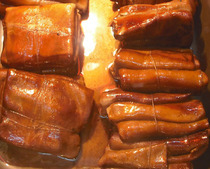 Wangjia roasted chicken smoked spiced chicken soup dried tofu one roll about one catty vacuum packaging Jixi specialty