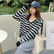 (3 21 new items on shelves collection plus purchase) Fat mm Thin Loose Pit strips V collar fake two plus size womens clothes