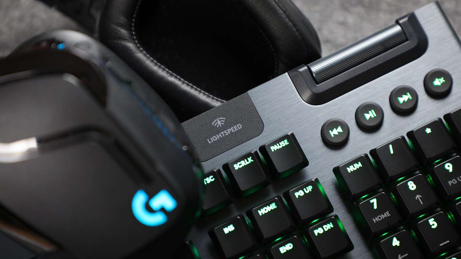 罗技g913体验:键盘粉儿的理想型伴侣