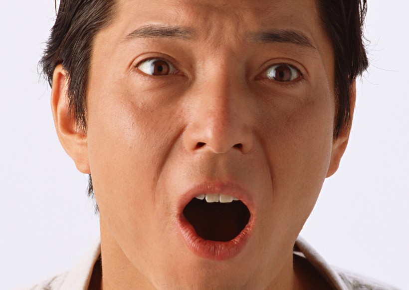 男生脸部油光满面是什么原因?怎么预防!