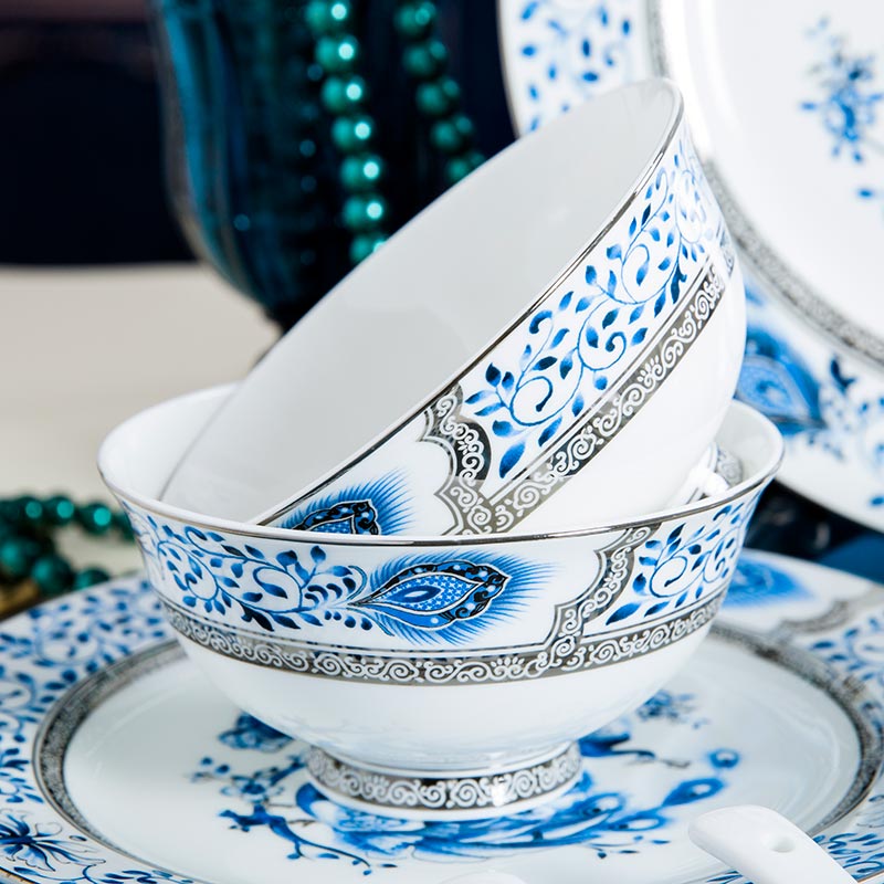 Blue and white porcelain tableware suit ipads porcelain jingdezhen ceramics dishes household of Chinese style dishes glair bowl chopsticks combination