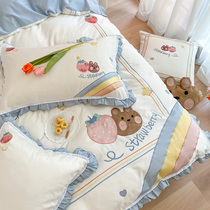 (Rich Mountain Strawberry) 60 All cotton embroidery Four pieces Cartoon Cute Little Bear Pure Cotton girl Heart quilt cover sheet