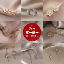 2020 new Chao female earrings Korean temperament Net red earrings high grade atmospheric sterling silver personality design sense ear ornaments